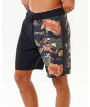 Load image into Gallery viewer, Rip Curl Mens Mirage 3-2-One Boardshort
