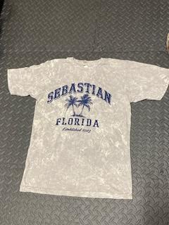 Sherry Distressed Arch Letters W/Palm Trees SST