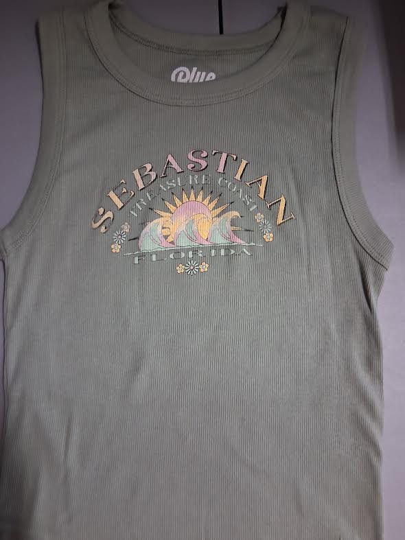 Blue 84 Celebrityville Wave/Flowers Womens Tops