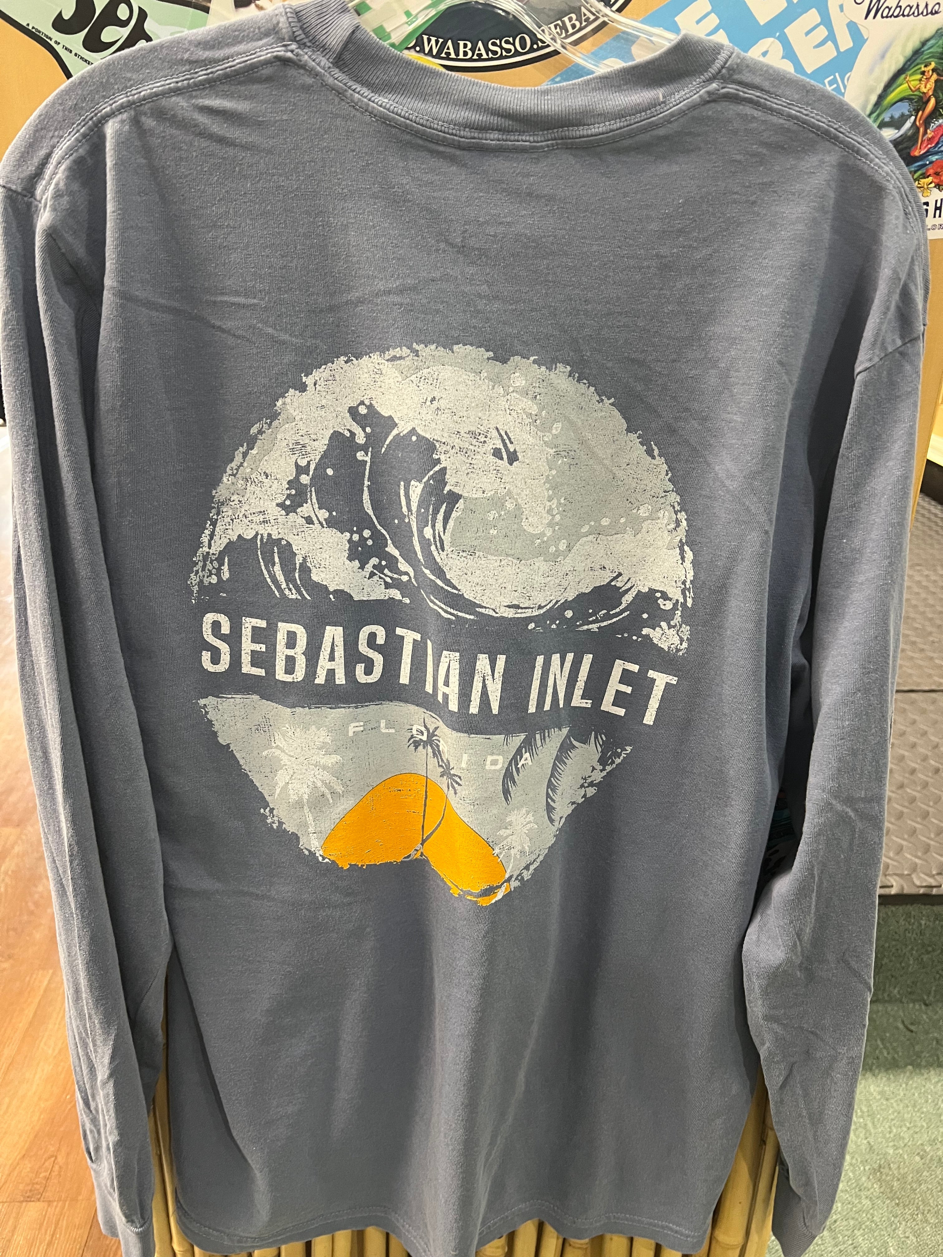Sherry Distressed Circle Sunset W/Palm Trees LST